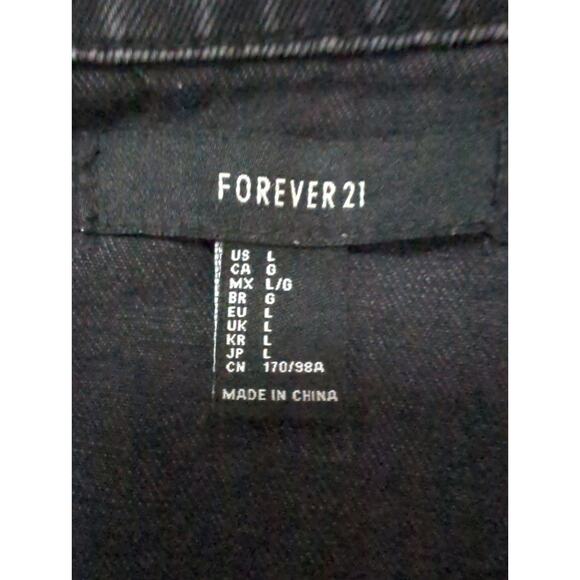 FOREVER 21 Black Denim Jean Jacket 7 Button Women's Size L - Picture 2 of 7